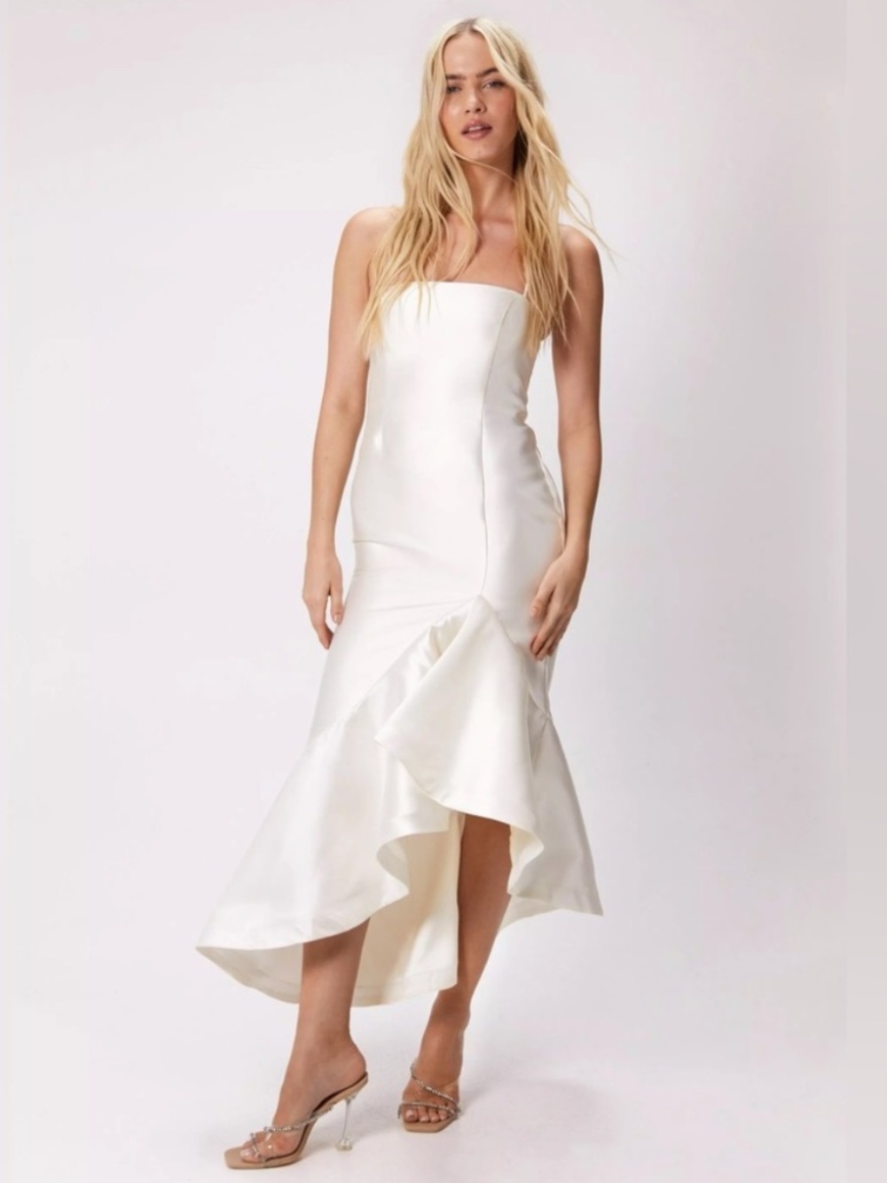 NWT Nasty Gal Structured Twill Ruffle midi dress